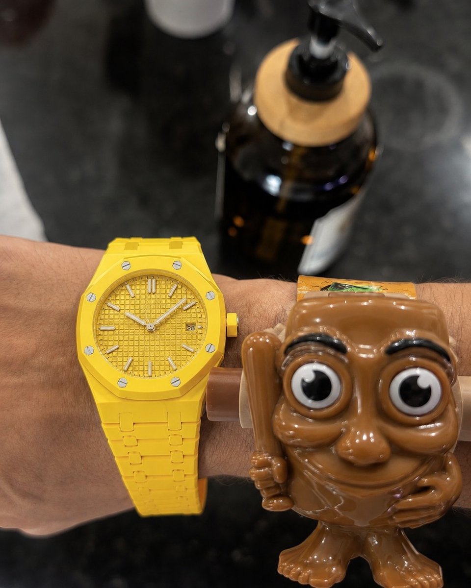 Swatch Memes tweet media