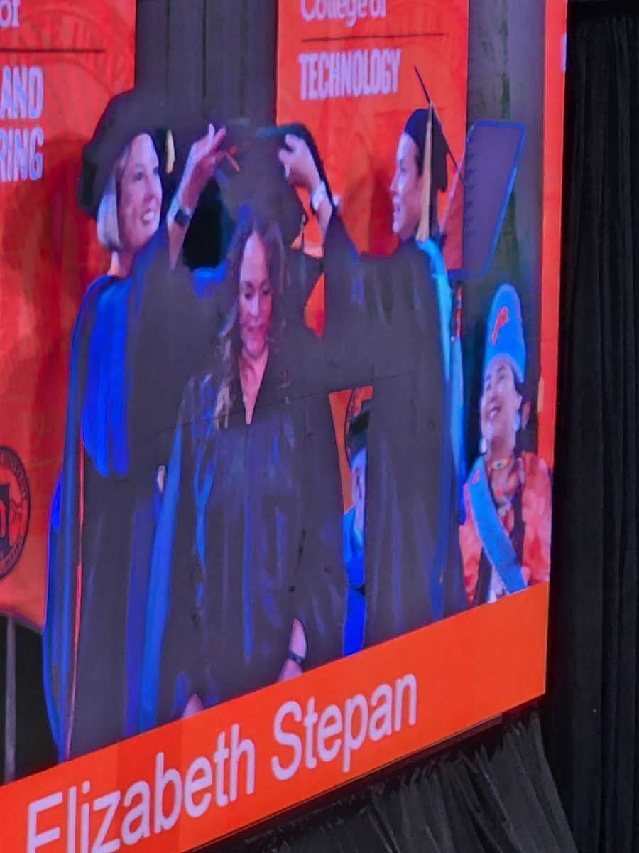 Liz Stepan tweet media