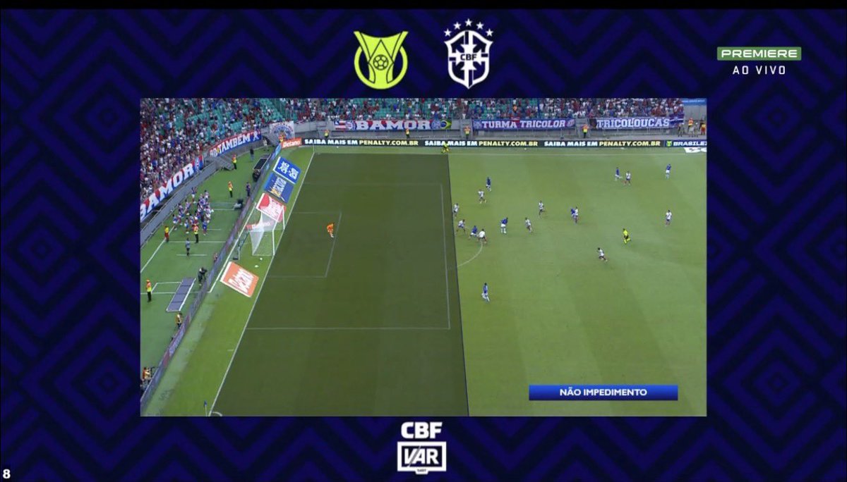 O bandeira é vesgo, só pode. Querer anular um gol desse tá de sacanagem.