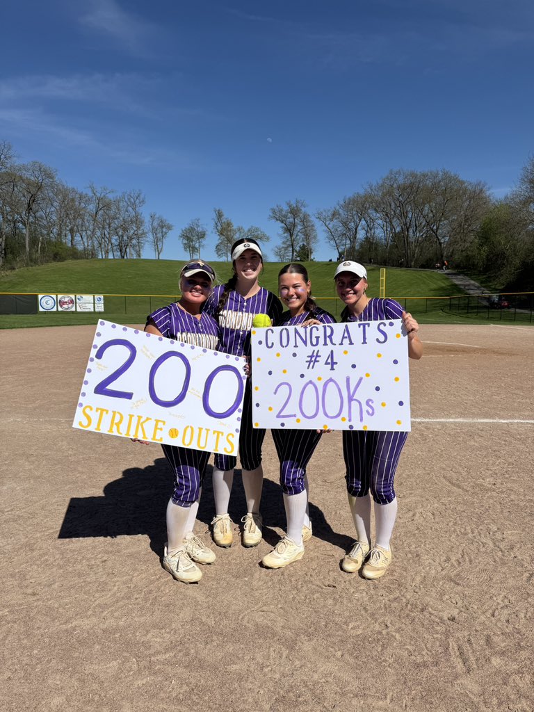 oconsoftball's tweet photo. Miss Kelsey Yambor has reached 200 K’s &amp; COUNTING 🥳👏🏼👏🏼
We are so proud of you 💪🏼 https://t.co/I57EdshvDi
