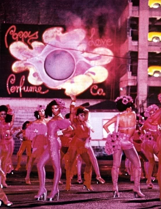 — the colorful cinematography of the wiz (1978). 🩵💚💛🩷🪄