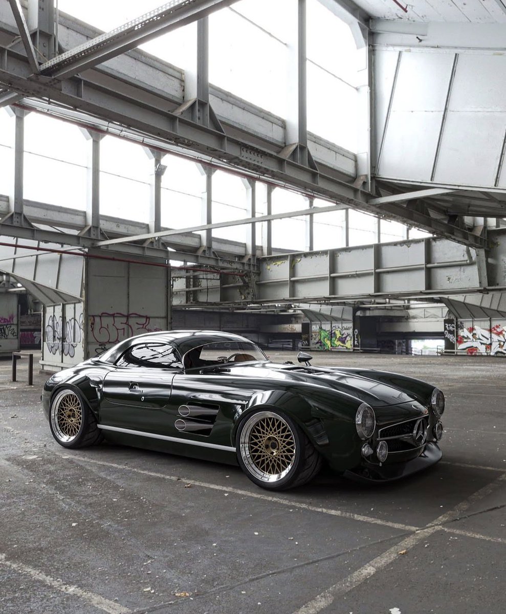 Car Grails tweet media