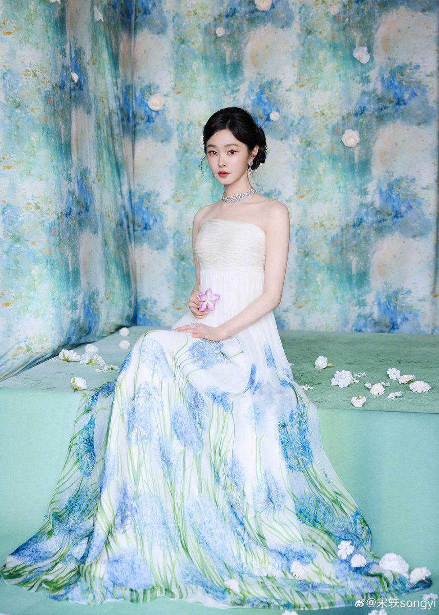 Song Yi updates🌸 tweet media