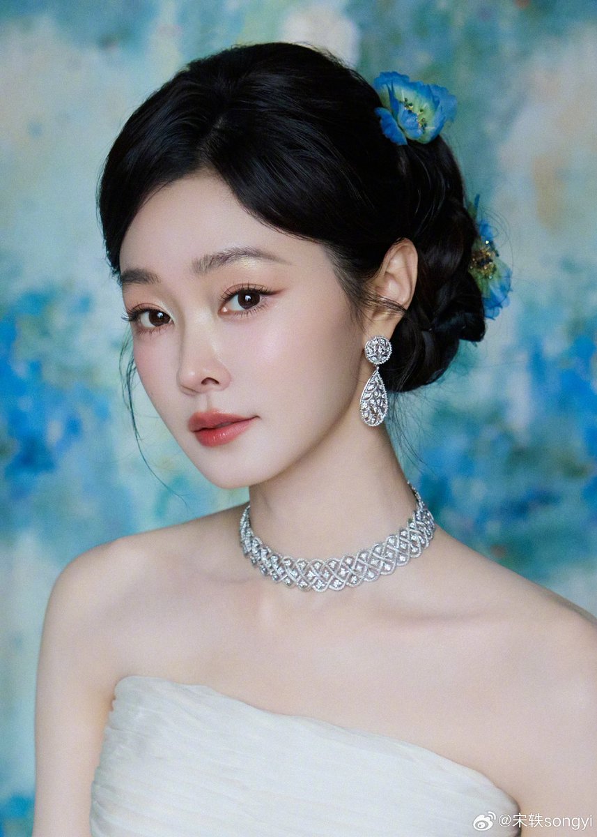 Song Yi updates🌸 tweet media