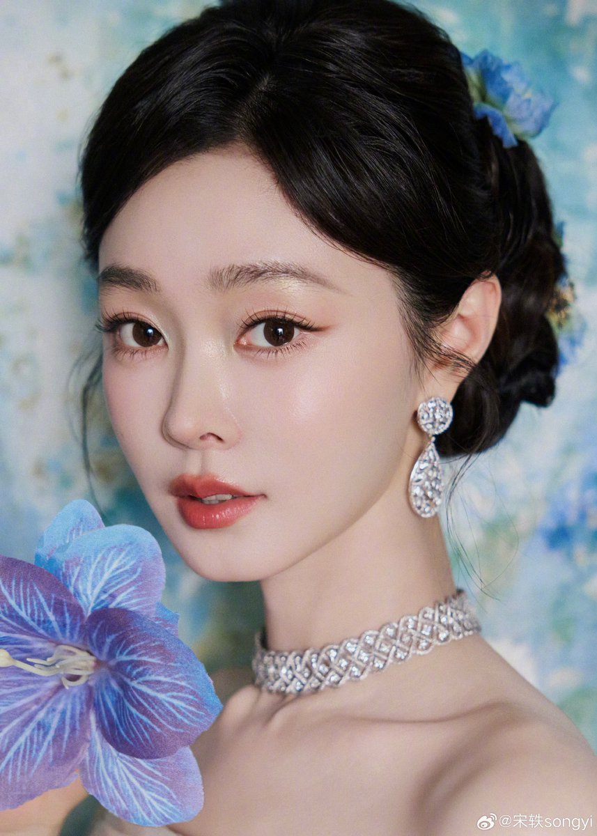 Song Yi updates🌸 tweet media