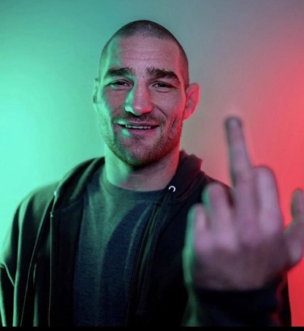 estwolf896's tweet photo. @MMAJOEYC Up your ass dumbass lmao https://t.co/h1ox8Ojb6O