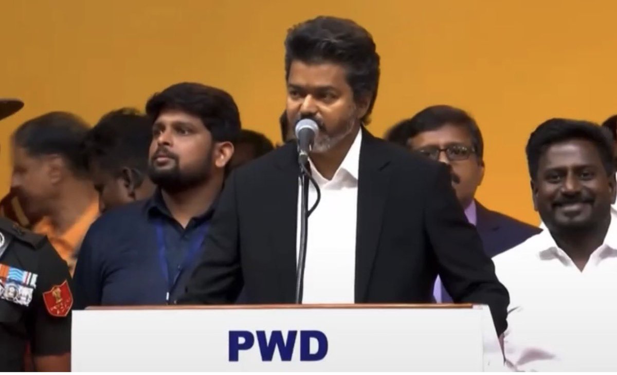 KBSakthicbe's tweet photo. தமிழகத்தின் புதிய முதல்வராக பதவியேற்றுள்ள திரு. விஜய் @TVKVijayHQ அவர்களுக்கும், புதிய அமைச்சரவையில் பொறுப்பேற்கும் அனைத்து அமைச்சர்களுக்கும் மனமார்ந்த வாழ்த்துகள்!  💐💐💐

முன்னேற்றம் மற்றும் வளமான தமிழகத்தை உருவாக்கும் உங்கள் பயணம் சிறக்க வாழ்த்துகள். @CMOTamilnadu #tamilnadu https://t.co/JRD9iC1Mk5