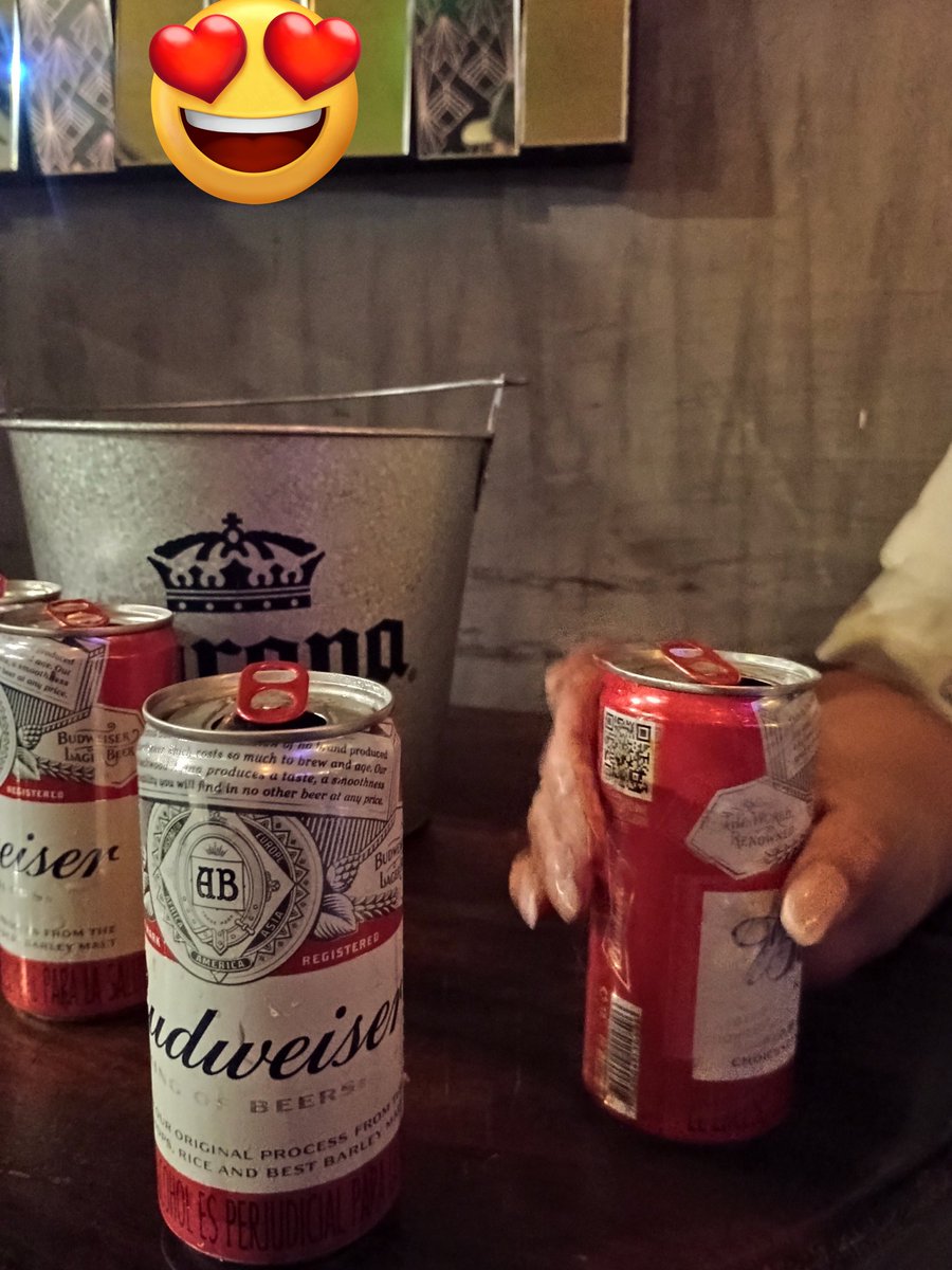 CtgFerMile's tweet photo. Noche de vallenatos! https://t.co/dw73BkeSt3