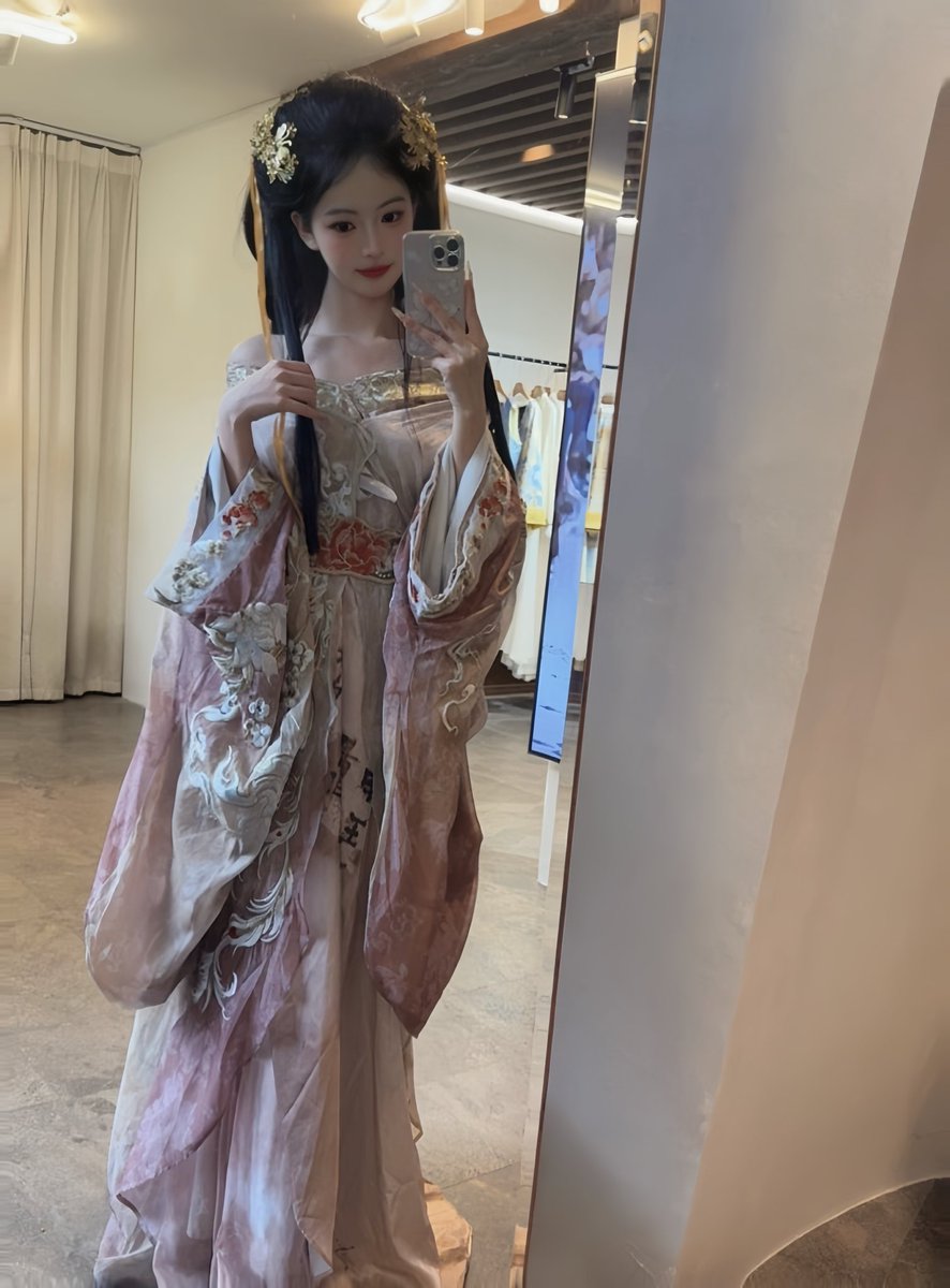 Museliy4's tweet photo. 下凡😋 https://t.co/GLH75uo33X