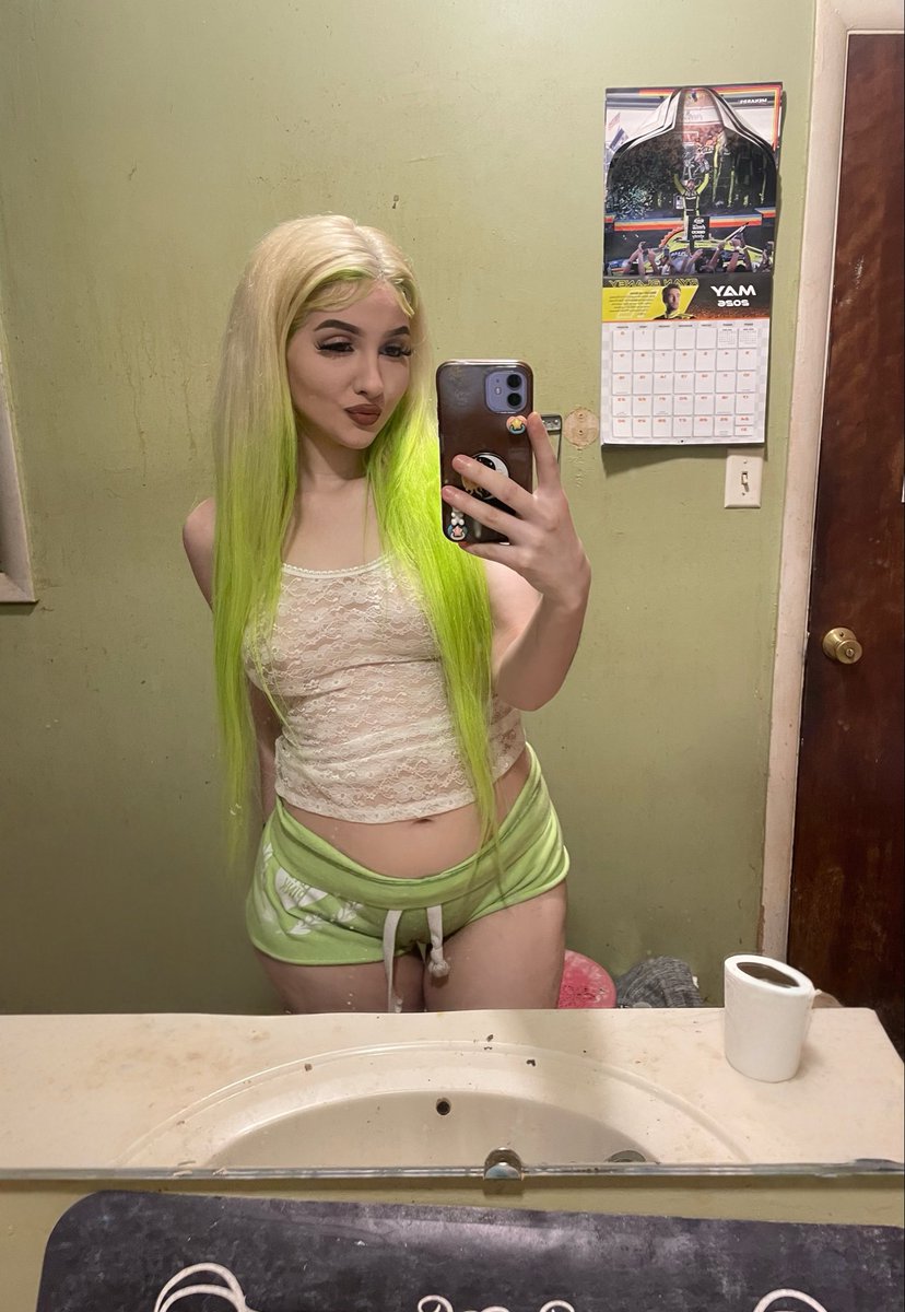 baby bunnie (your babymomma) tweet media