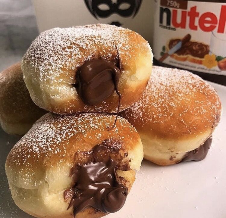 daily_dolce's tweet photo. The perfect amount of chocolate https://t.co/6vVE8CrCZw