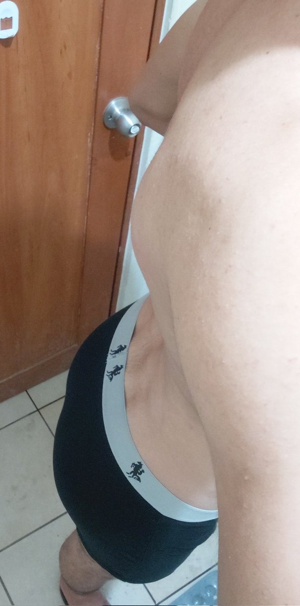cristopher_1998's tweet photo. @bwcxenzia 🇸🇻💯🥵🥵 https://t.co/j65xgTvZoy