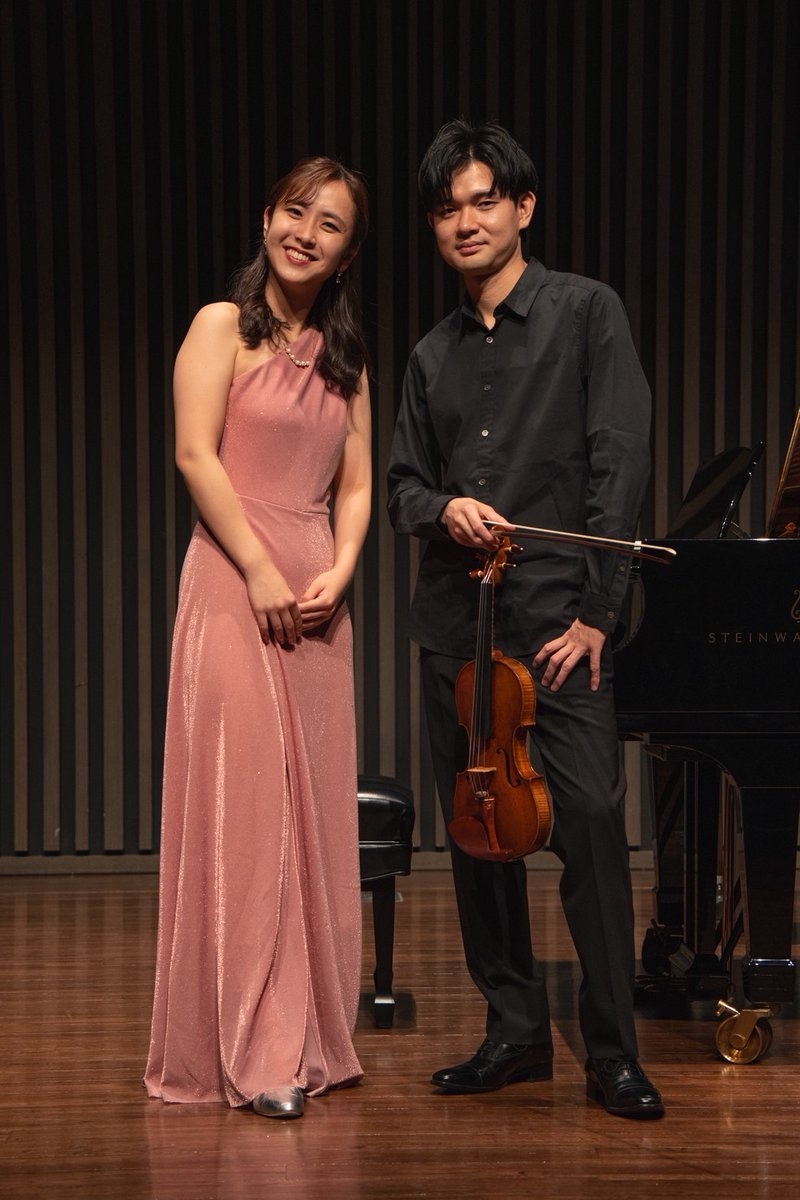 sylphide_jp's tweet photo. 🎻新シリーズ『音楽の歩き方』
《及川悠介と辿る イタリア復興の道》
無事終演いたしました。

多くのお客様にご来場いただき、第一回を
迎えられましたこと、心より感謝申し上げます。

及川ならではの視点で語られる音楽の背景、
そして、バロック弓で演奏された
J.S.バッハ《無伴奏ヴァイオリン・パルティータ》
をはじめ、演奏と解説が結びついた時間に、
多くの嬉しいお声をいただきました😌

まだ始まったばかりのシリーズではありますが、
これからさらに深く、より豊かな“音楽の旅”を
お届けできるよう、出演者・スタッフ一同
精進してまいります。

ご来場いただきました皆さま、誠にありがとう
ございました。
#及川悠介 #渡邊さくら #ヴァイオリン #クラシック音楽