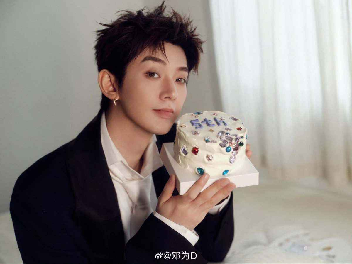 DengWei's Diamond Thailand tweet media