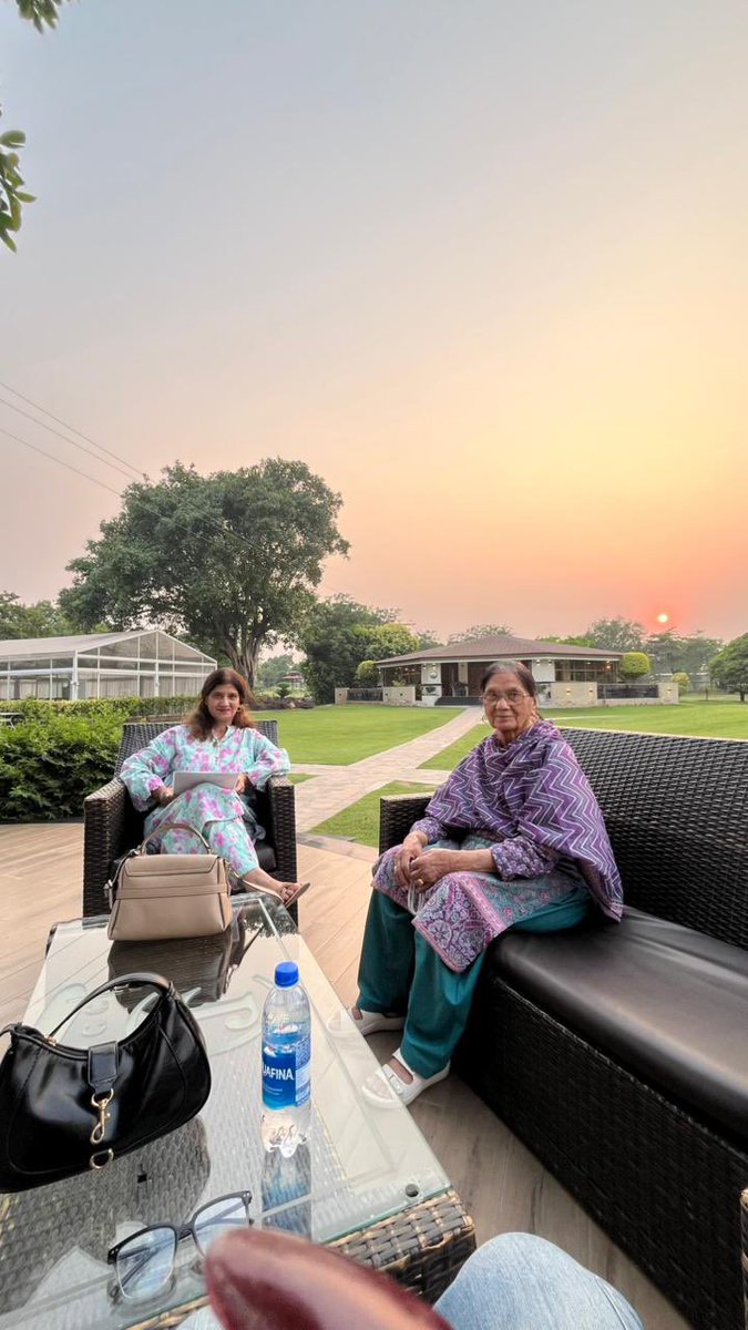 nabilatariq1's tweet photo. Happy Mother’s Day 

You’re our heart, our strength, our peace. Thank you for every sacrifice and every quiet act of love. May your life be filled with the happiness you’ve given us. 

We love you endlessly,  
❤️ https://t.co/a6arKVZJyb
