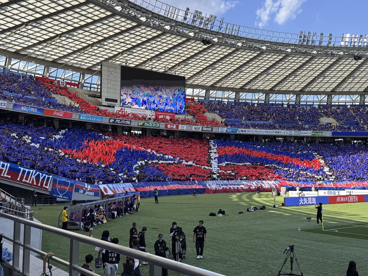 crz86love's tweet photo. 🔵🔴

#東京総力熱戦
#fctokyo #tokyo https://t.co/xcptXNdkgD