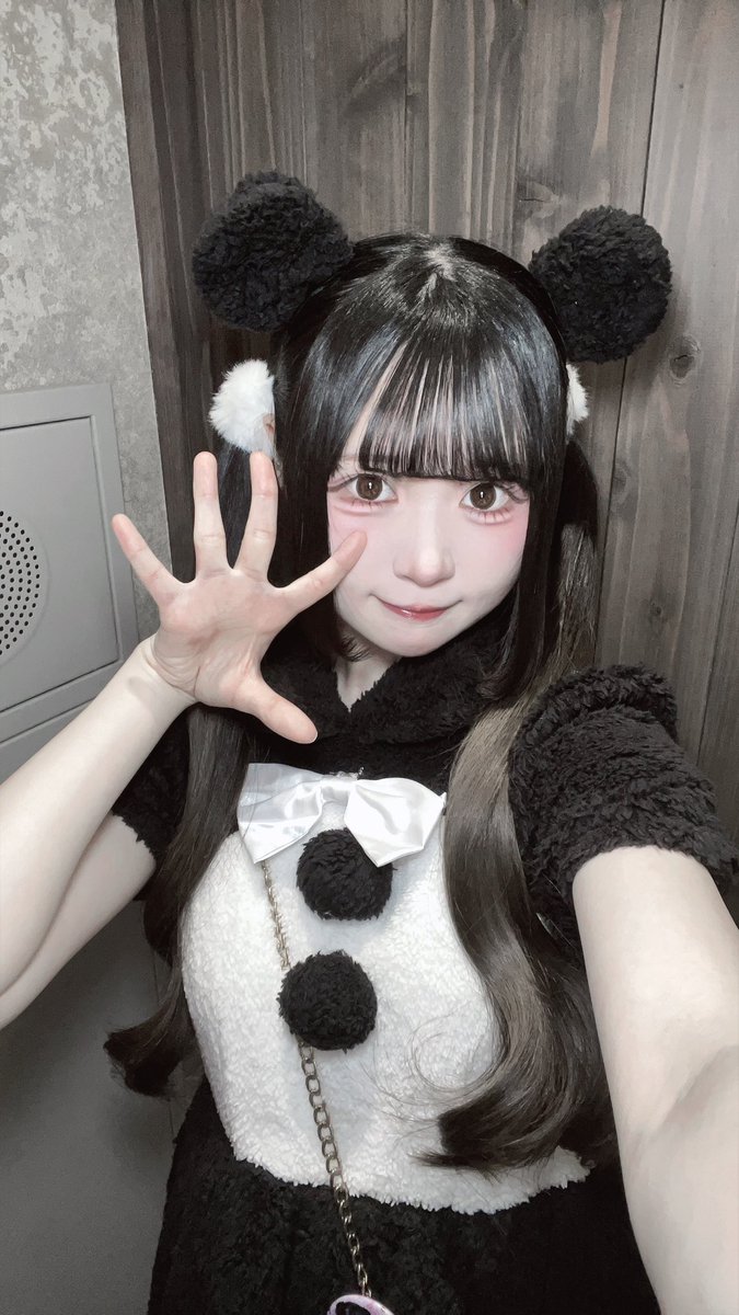 あやか tweet media