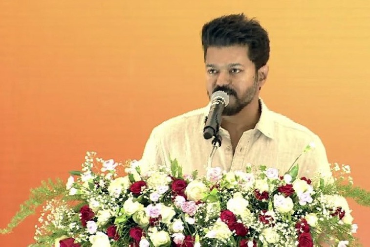 DhehlanBaqavi's tweet photo. தமிழ்நாட்டின் முதலமைச்சர் பொறுப்பேற்றுள்ள விஜய் அவர்களுக்கும் அவரது அமைச்சரவைக்கும் எனது மனமார்ந்த நல்வாழ்த்துக்கள்! தங்களது  தலைமையில் தமிழகம் ஒரு முன்மாதிரி மாநிலம் ஆகட்டும்!
உயர்ந்த வளர்ச்சியை எட்டட்டும்!!
#TVKVijay‌HQ 
#TVKVijay‌ 
#Actorvijay https://t.co/hNC059OGzz