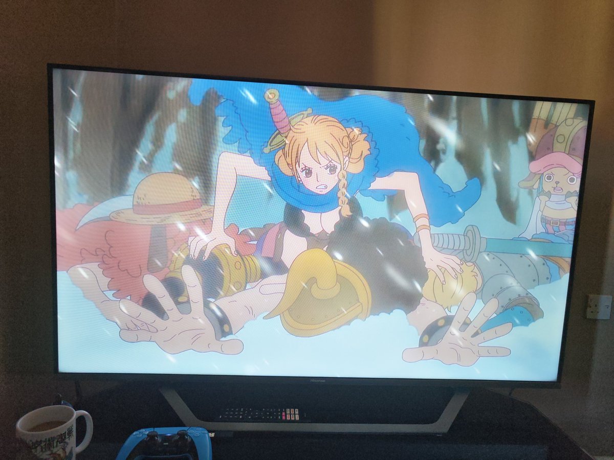 YAHOOOO WERE FINALLY OUTSIDE IN ELBAPH !! Nami Always looking super beautiful 😍