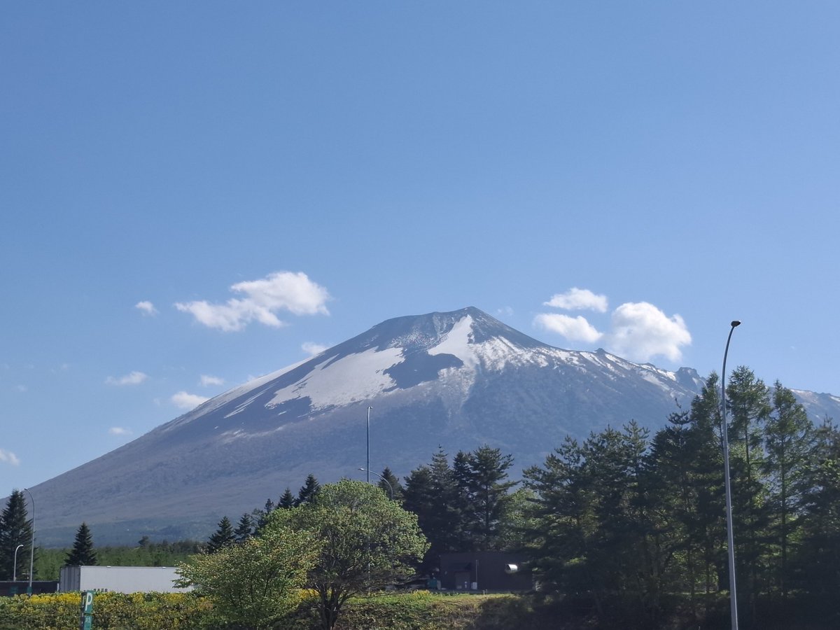 ⛑️前移動日です
🗻雪解けの具合をみて
🍚田植えをするとかしないとか
へばね～😄