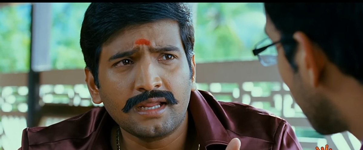 i__am__Riyaz's tweet photo. "Ethu vanthalum Pathukalam" 
" Confident ah Irunga " 
Edhukku ne itha ithana vatti solra https://t.co/xH8qFM9p7I
