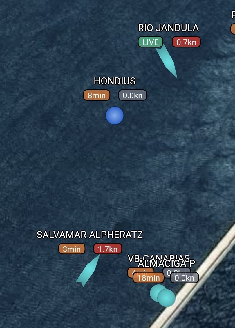 vostSPAIN's tweet photo. #Hantavirus #Tenerife

🚢 El MV Hondius está fondeado en aguas de Granadilla de Abona.
Los 14 españoles a bordo están en buen estado. Operativo activo con los ministros de @sanidadgob e @interiorgob en Tenerife. Riesgo para la población: muy bajo. https://t.co/ykUK4mljEW https://t.co/QHXgAoZFFp