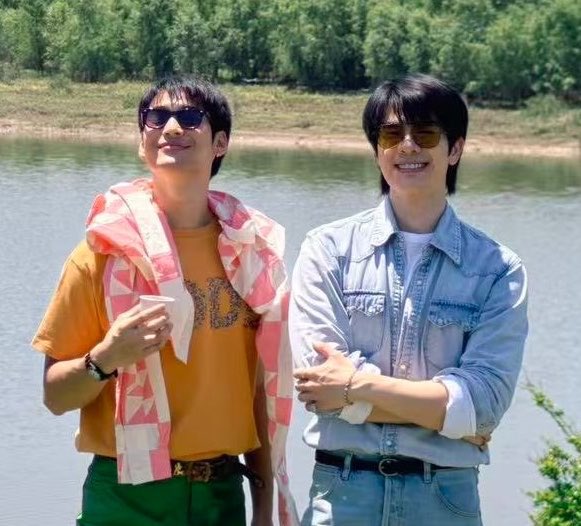 มายอาโปเล่นคู่กัน 2 มิตรภาพอีก 1เป็น 3 เรื่อง งั้นเรื่องคู่เรื่องที่ 3 มาได้ยังคะ ณเดชญาญ่ายังเล่นคู่กันเป็น 10 เรื่องเลยนะ มายอาโปอย่าแพ้เขา