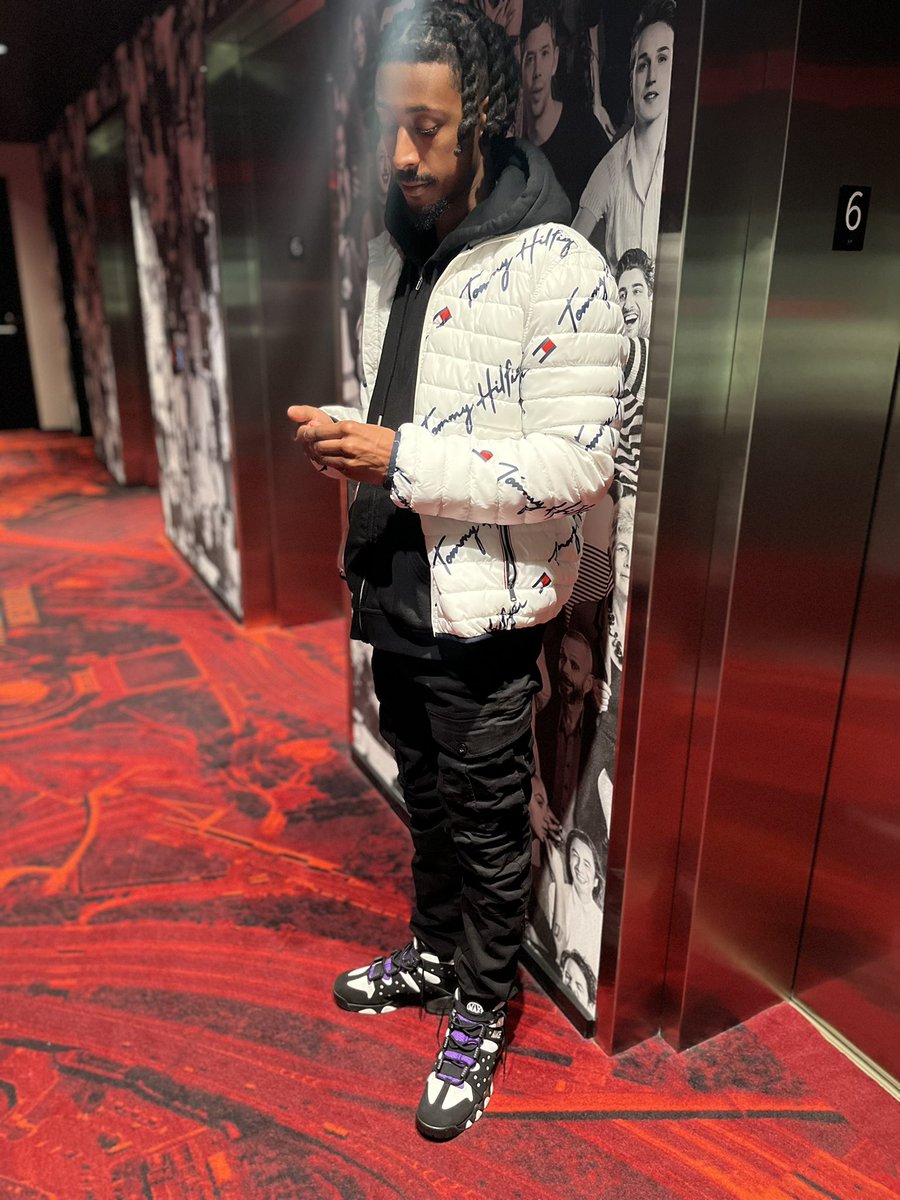 nbakirkk's tweet photo. 🌹 https://t.co/eBZdj9u7OS
