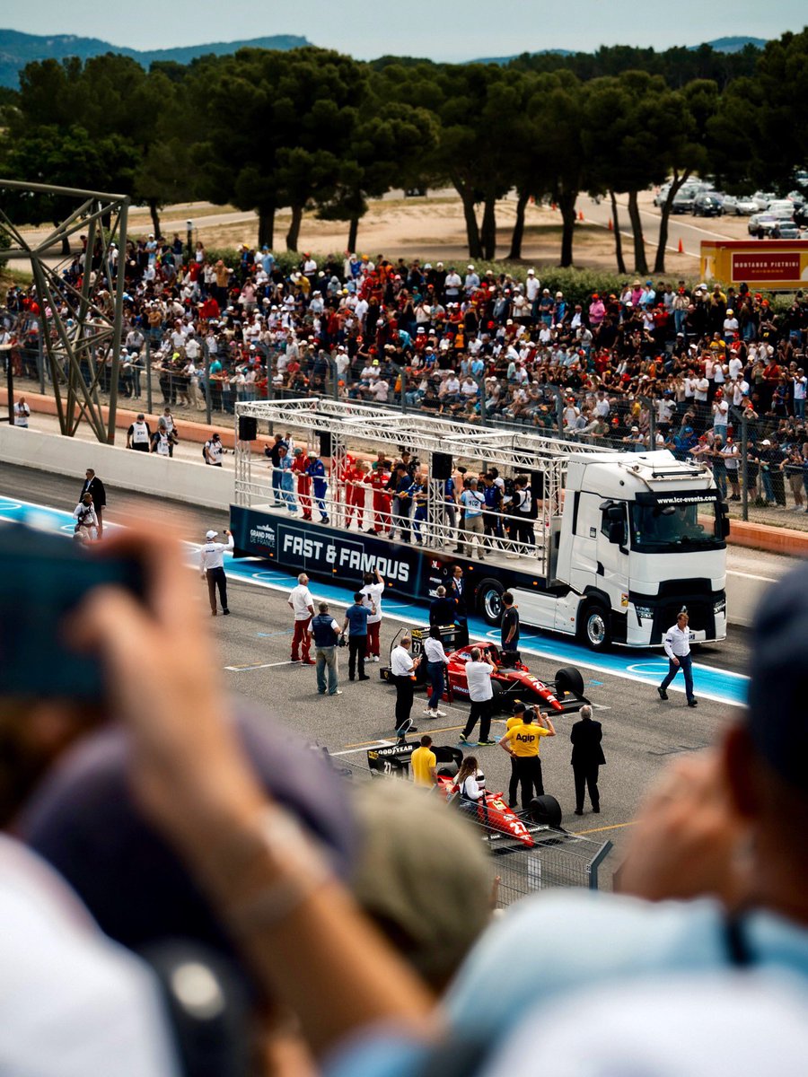 Adelaide_GP's tweet photo. Adelaide Grand Prix-era stars and cars at the Grand Prix de France Historique at Circuit Paul Ricard.

Images from Grand Prix de France Historique. #F1 #Formula1 #Adelaide #AusGP #AdelaideAlive https://t.co/zJVmN5SyMu