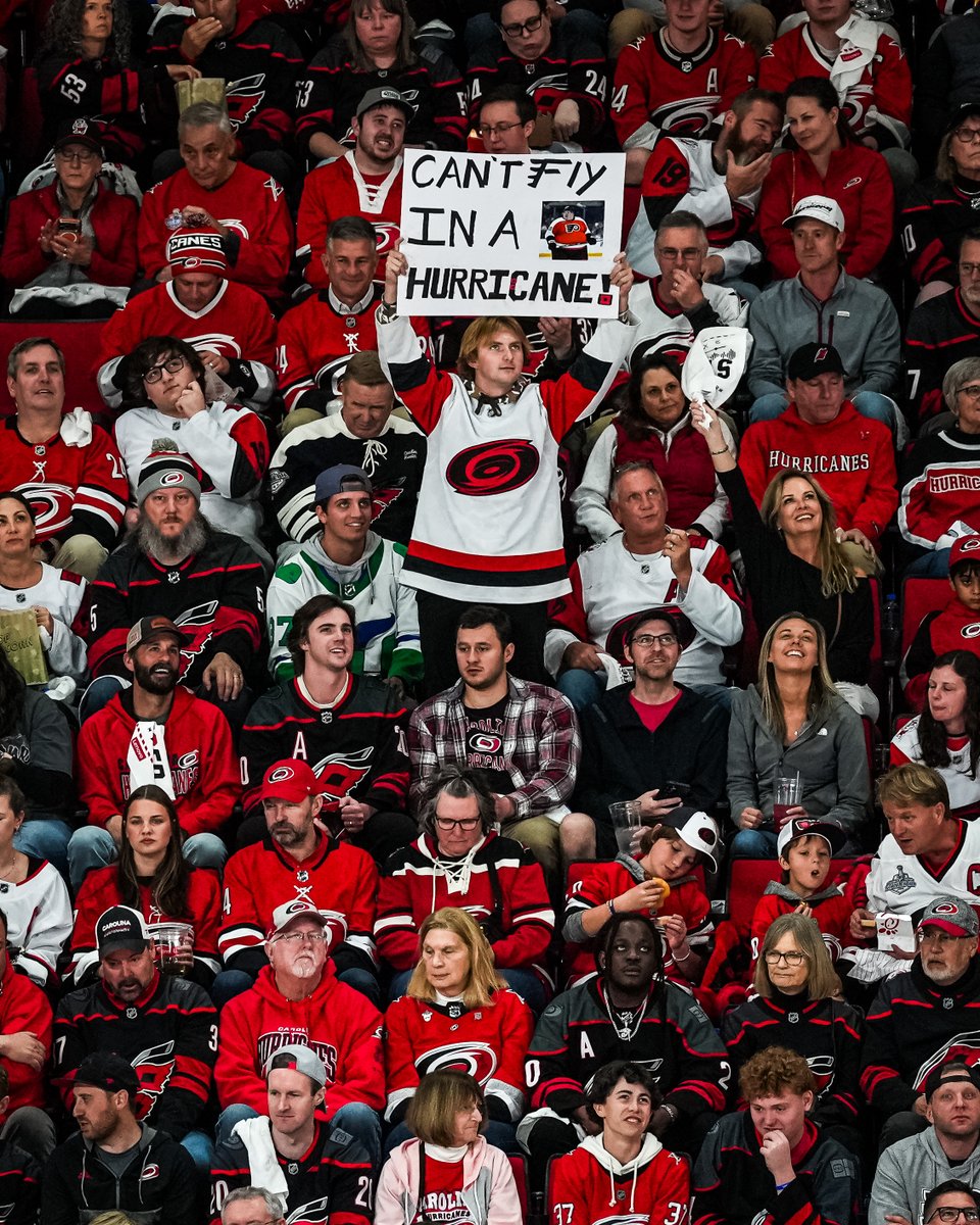 Carolina Hurricanes tweet media