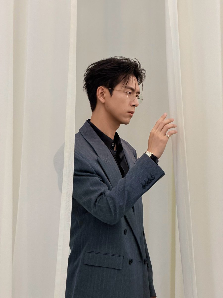 li xian 李现 source tweet media