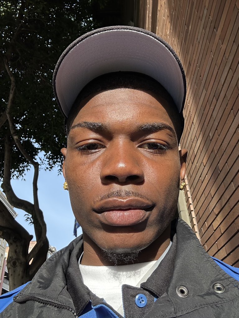 Taesavage18's tweet photo. https://t.co/srLI6mqQ7g