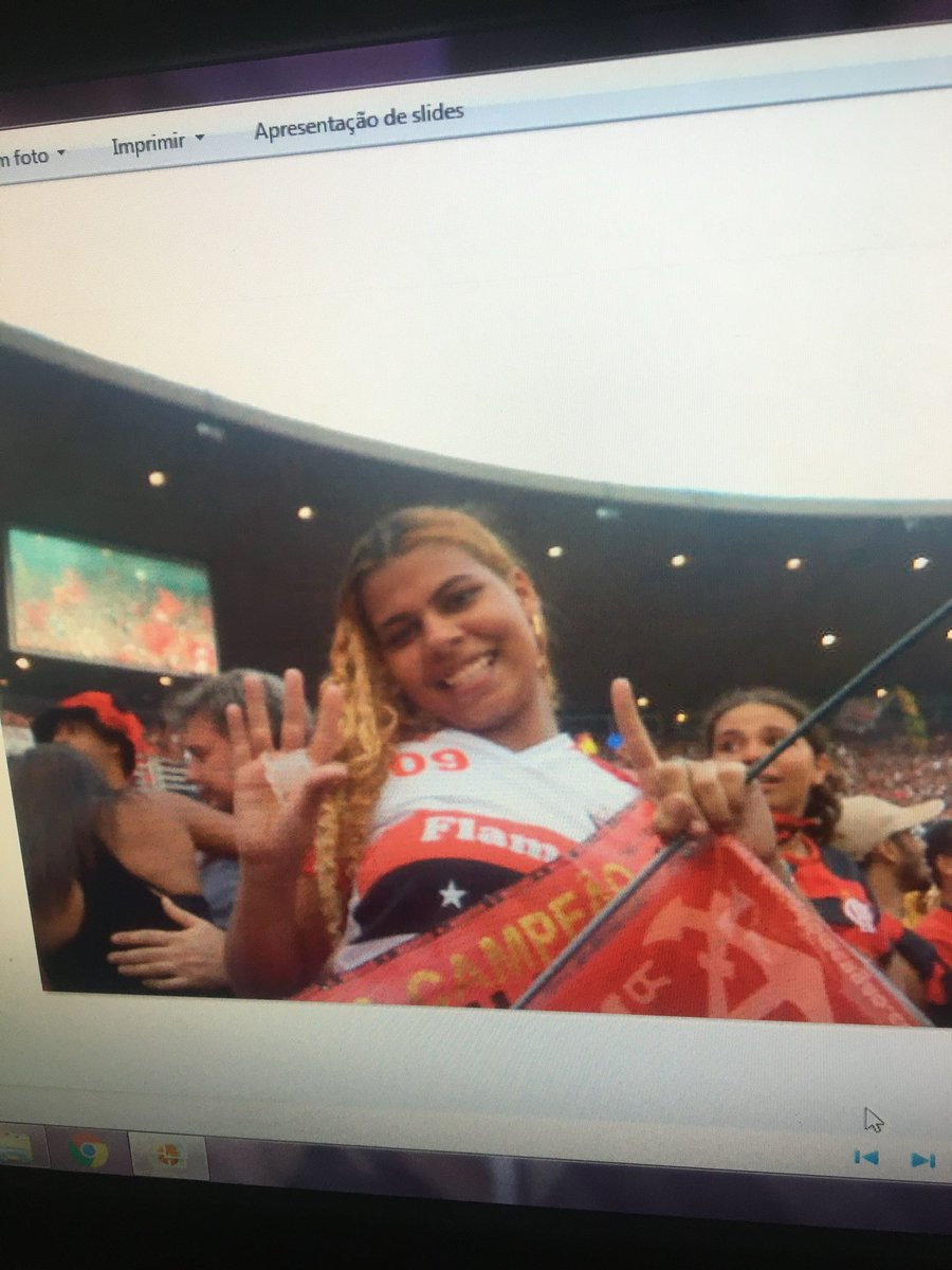 IsabelaSRN's tweet photo. @TozzaFla Um dos melhores dias da minha vida sem sombra de dúvidas 🥹❤️🖤 https://t.co/A5CcKkOAbe