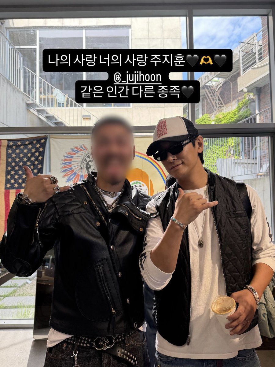 juzzan9's tweet photo. 주지훈의 축복이 끝이 없네 ♥ https://t.co/8UYj2j8yOy