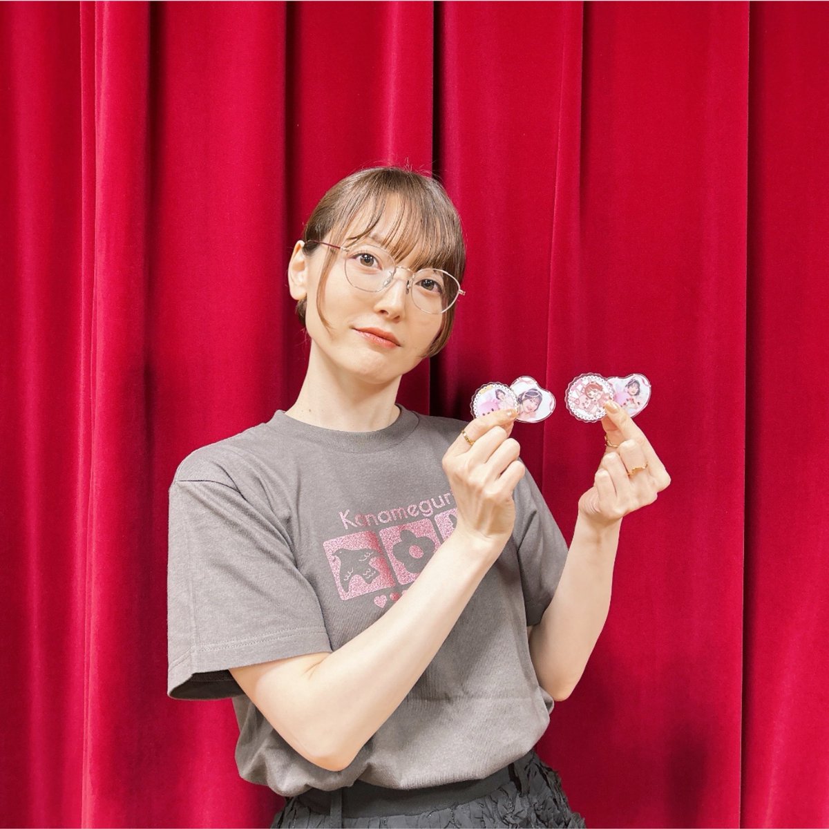 そして、アクリルスタンド＆ランダムアクリルステッカー＆ランダム缶