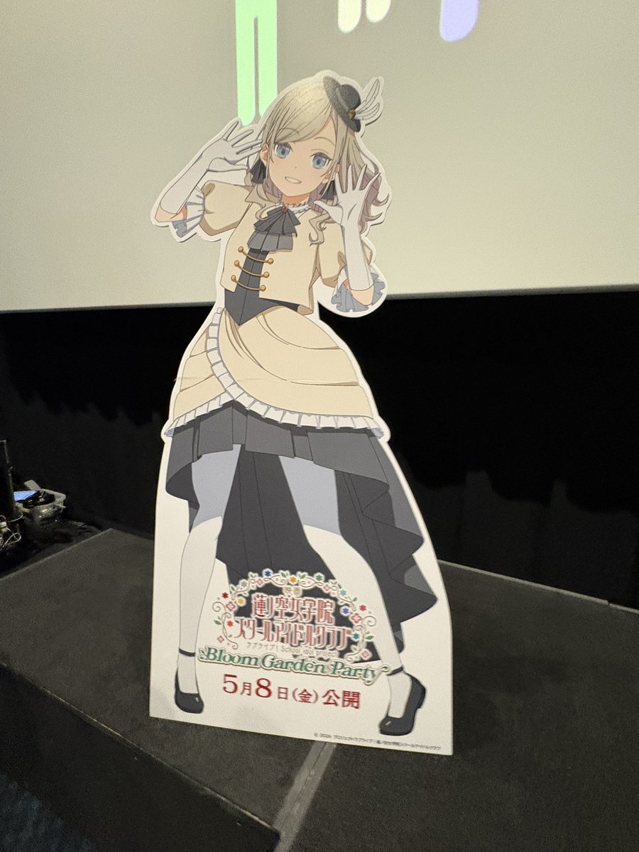 映画2回目、エデノ舞台挨拶見てきた！
映画も感動で最高やった！😭
106期生も楽しみ！
8割くらい食べ物の話だった！
お二人の初デートの話し、かんちゃんおもしろエピソードもいい話しやったが、めちゃ笑った🤣
 #映画蓮ノ空