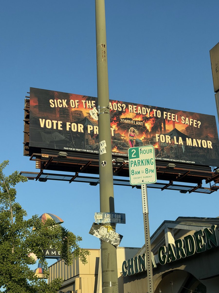 Make L.A. Great Again 🇺🇸 tweet media