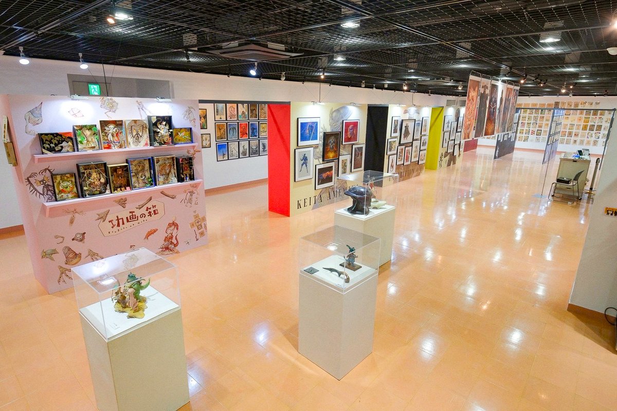 amemiyakeitapj's tweet photo. ◢◤雨宮慶太仕事展-界- OSAKA◢◤ 
いよいよ最終日のスタートです✨

雨宮監督蔵出しの「未来忍者」や「ゼイラム」、「仮面ライダー」などの錚々たるイラスト群…
全て手描きの迫力を感じられる、本当にラストチャンスです‼️

本日は雨宮監督も午後から在廊される予定です。ご挨拶できていない方は、どうぞお誘い合わせのうえご来場ください。

⚠️本日最終日は最終入場16:30、営業終了が17:00となりますので、お間違えのないようお願いいたします。

沢山のご来場をお待ちしております‼️

📸本展は撮影OKとなっております📸

#雨宮慶太仕事展