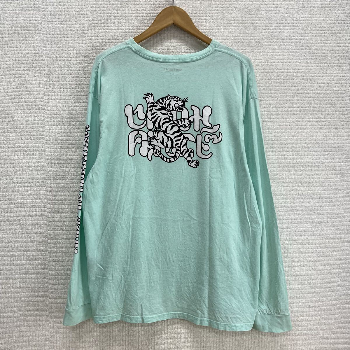 ♖й1590+й1591♖専用ページです♖ファションロイヤリティ♖ Carhartt WIP L/S THAI TIGER T/S Lサイズ ￥4，400- プリントとボディ