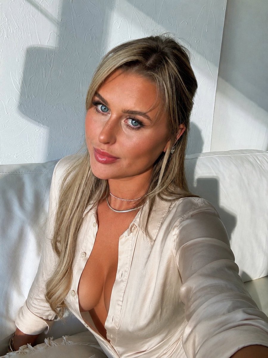 Sydney Taylor tweet media