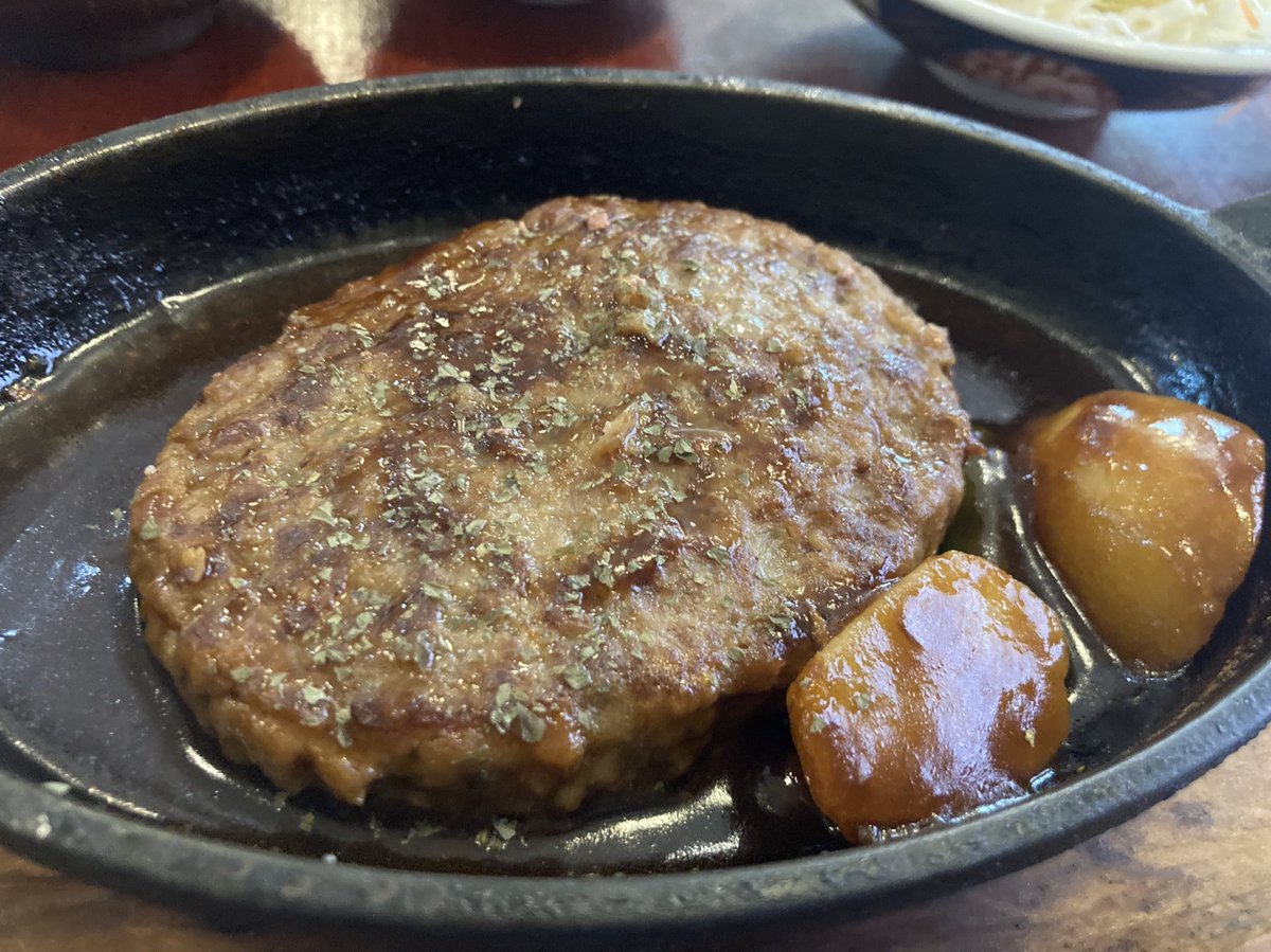 Fami__Ri's tweet photo. 約束のハンバーグ
#MATSURIBA https://t.co/cdjhcsqqtl
