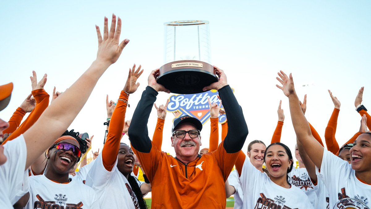 Texas Softball tweet media
