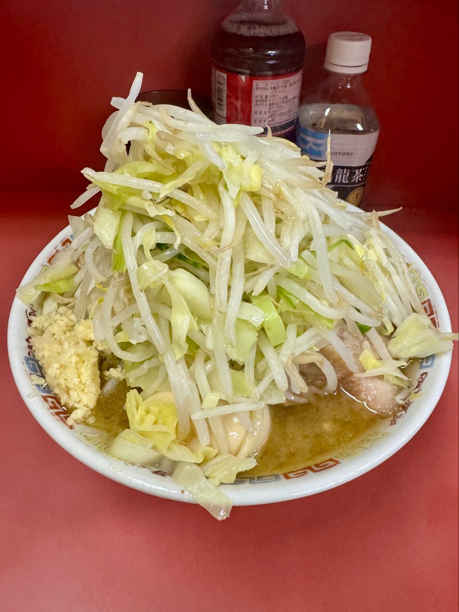 ごろりん tweet media