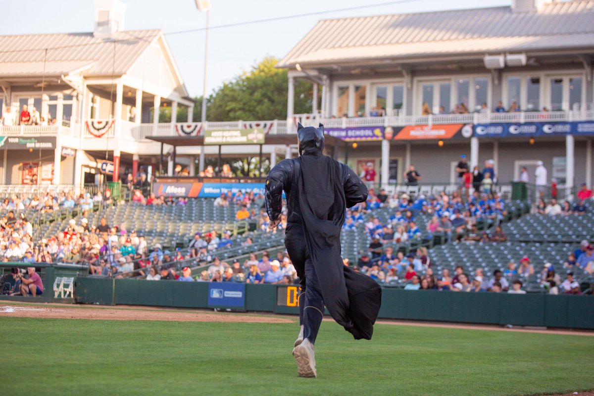 pey tweet media