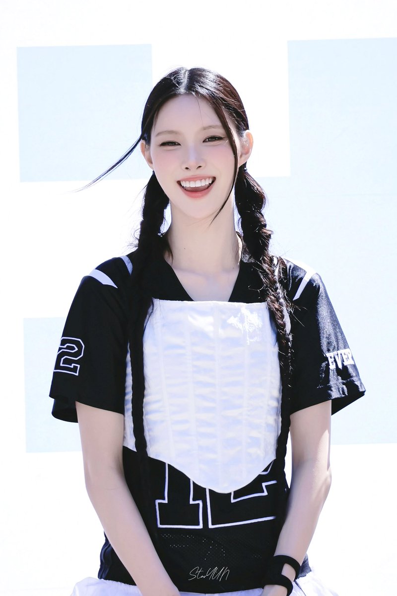 StarYUN tweet media
