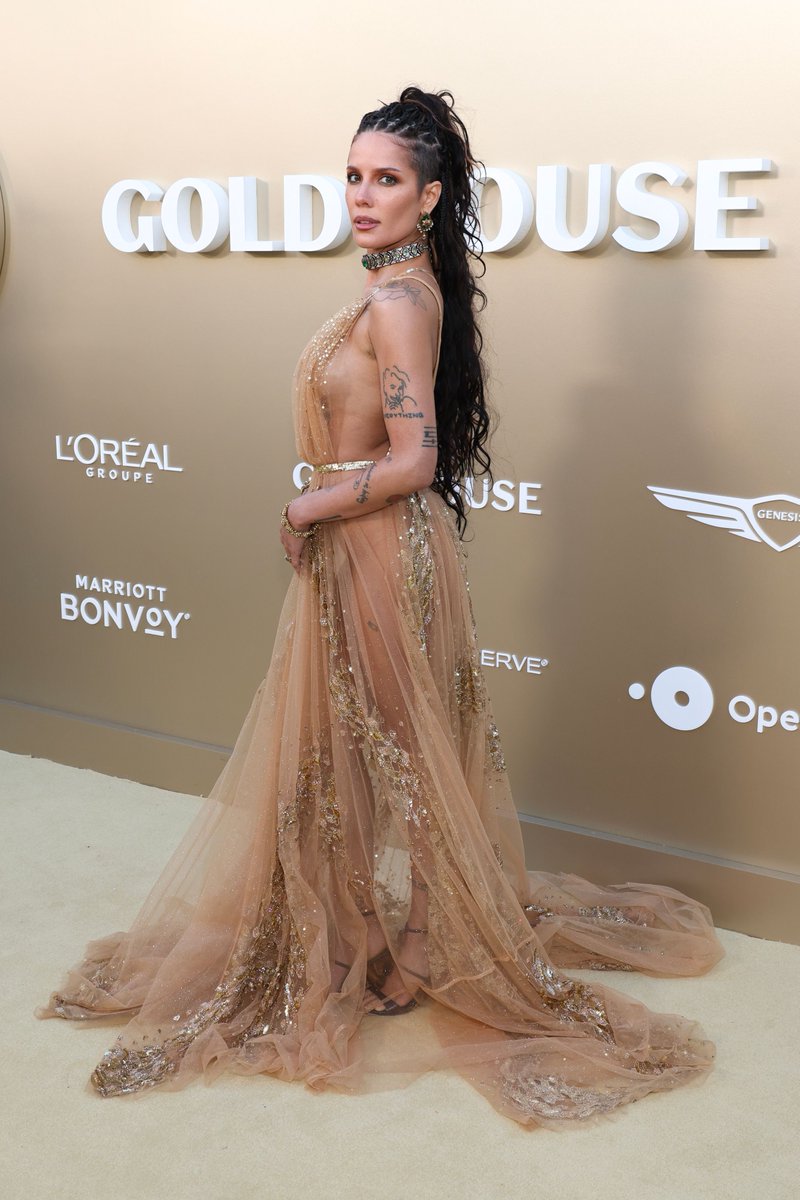 Halsey Archive tweet media