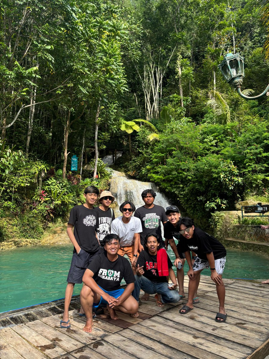 ghozieeh's tweet photo. ada pelajaran di setiap perjalanan bersama orang" gila bola dan seduluran biasae away gandeng wong 3-4 tapi musim Iki istimewa berapa kali away rame" sehat" kalian semua sampai jumpa di away musim depan🫂 #FOREVERCC https://t.co/JPNNvcP7cL