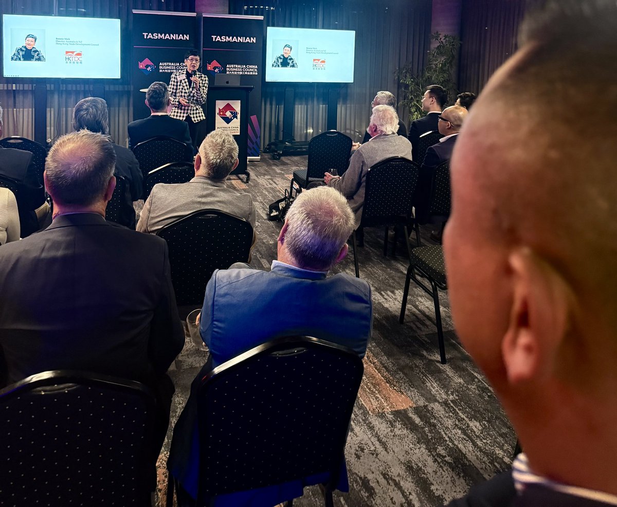 dm_1Earth's tweet photo. Bringing Hong Kong to Tasmania, &amp; Tasmania to Hong Kong.

Our @AusChinaBC Hong Kong: Gateway to Asia seminar in Launceston explored why and how to use #HongKong as a platform for business growth.

We’re heading back in November https://t.co/7b68PVsFGL