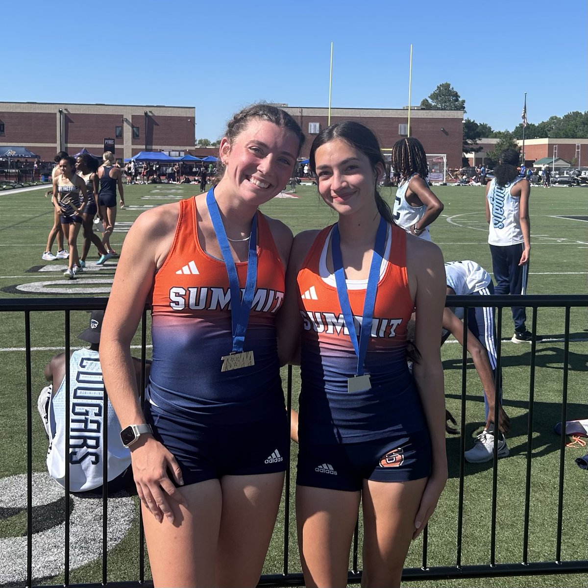 Summit Track & Field tweet media