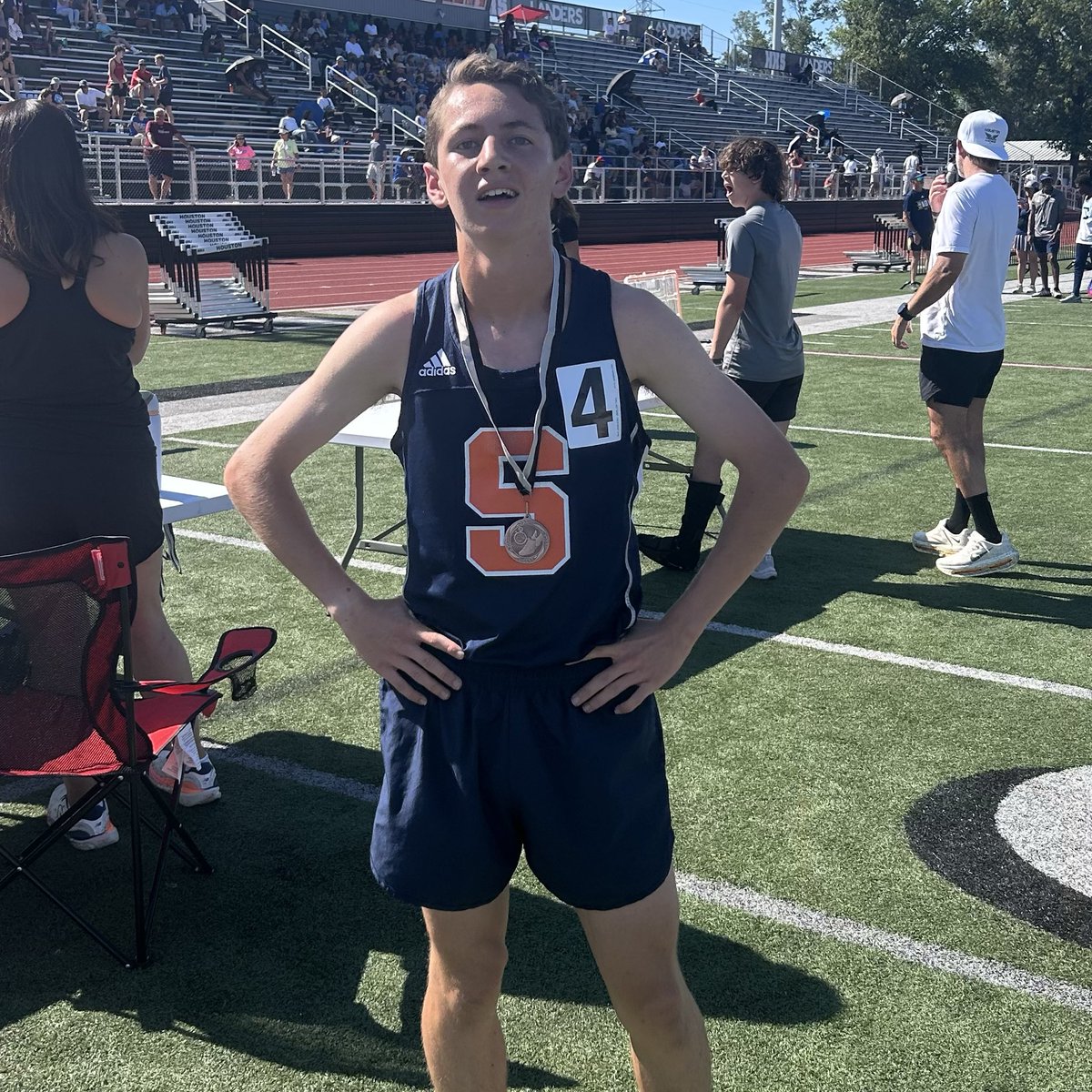 Summit Track & Field tweet media